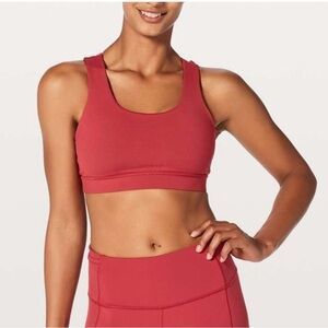 Lululemon Energy Bra SE Braided - Pastel Raspberry -  size 8